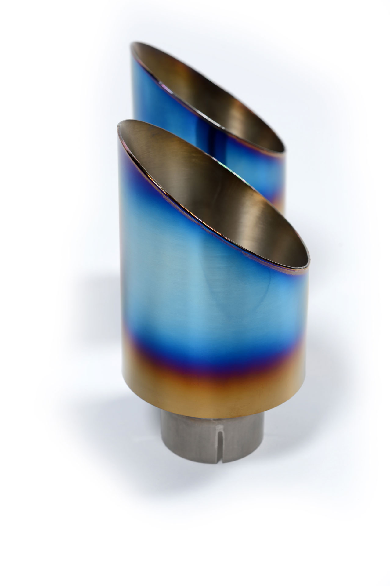 1714_GT115_burnt titanium