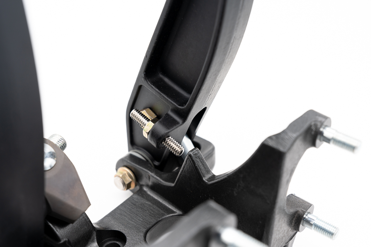 Pedalbox, põrandapealne 3 pedaali, 600-seeria Tilton - Image 7