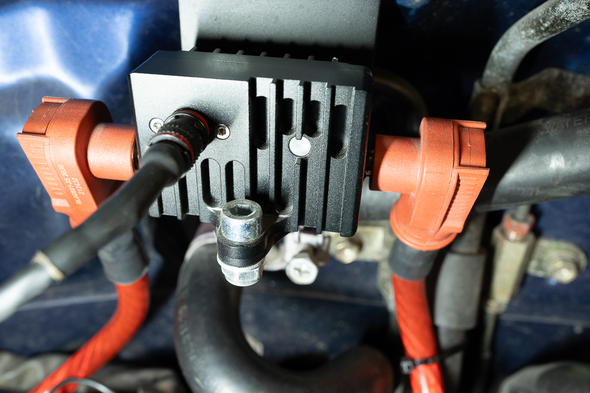 elektriläbiviik, 8mm pin to pin, must, Radlok - Image 2