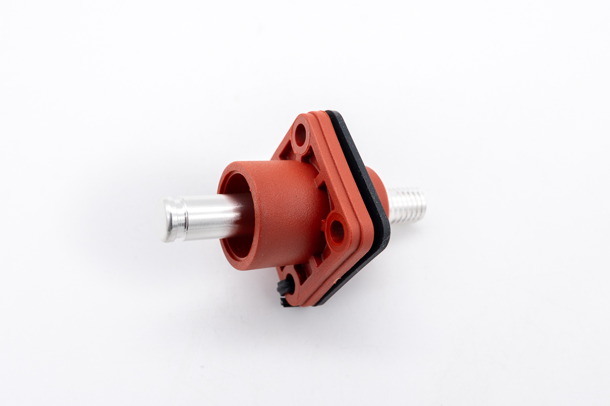 elektriläbiviik, 8mm pin to thread, punane, Radlok